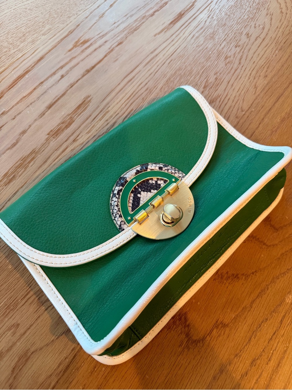 Mimco Australia Green and White Leather Clutch with Gold Turn-Lock